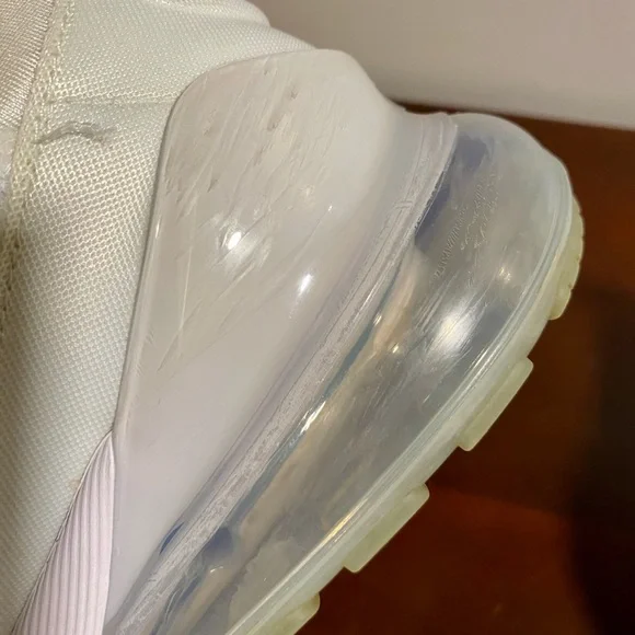 Nike White Air Max 270 Sneakers - Picture 7 of 11